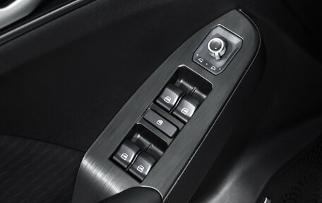 Haval Jolion, 2023 год, 1 749 000 рублей, 10 фотография