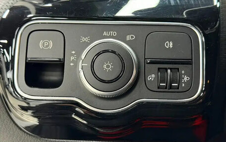 Mercedes-Benz A-Класс, 2022 год, 1 350 888 рублей, 9 фотография