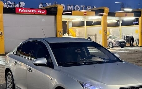 Chevrolet Cruze II, 2010 год, 670 000 рублей, 1 фотография