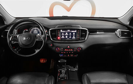 KIA Sorento III Prime рестайлинг, 2018 год, 2 648 000 рублей, 8 фотография