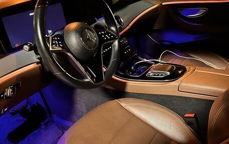 Mercedes-Benz E-Класс, 2021 год, 5 200 000 рублей, 12 фотография