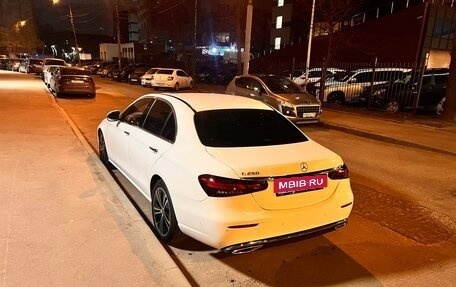 Mercedes-Benz E-Класс, 2021 год, 5 200 000 рублей, 2 фотография