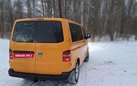 Volkswagen Transporter T5 рестайлинг, 2008 год, 995 000 рублей, 4 фотография