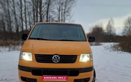 Volkswagen Transporter T5 рестайлинг, 2008 год, 995 000 рублей, 7 фотография