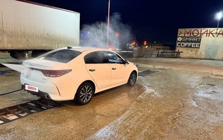 KIA Rio IV, 2021 год, 1 650 000 рублей, 10 фотография