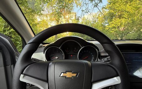 Chevrolet Cruze II, 2010 год, 670 000 рублей, 23 фотография