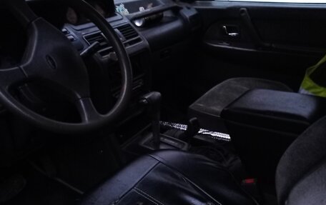 Mitsubishi Pajero III рестайлинг, 1995 год, 450 000 рублей, 6 фотография