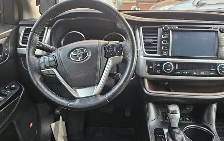 Toyota Highlander III, 2014 год, 2 920 000 рублей, 12 фотография