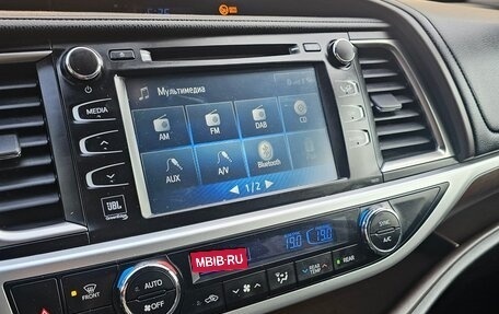 Toyota Highlander III, 2014 год, 2 920 000 рублей, 17 фотография