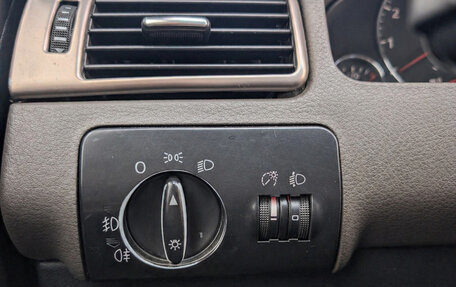 Audi A6, 2002 год, 420 000 рублей, 17 фотография