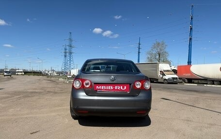 Volkswagen Jetta VI, 2006 год, 400 000 рублей, 4 фотография