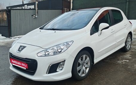Peugeot 308 II, 2011 год, 700 000 рублей, 2 фотография