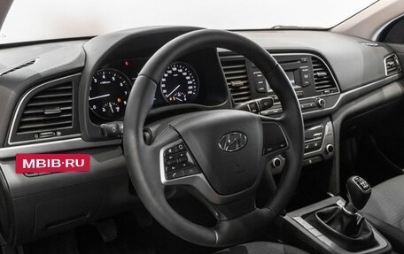 Hyundai Elantra VI рестайлинг, 2017 год, 1 409 200 рублей, 5 фотография