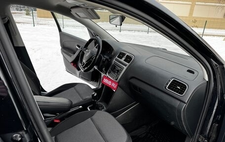 Volkswagen Polo VI (EU Market), 2016 год, 800 000 рублей, 11 фотография