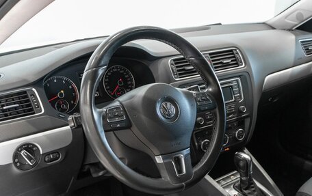 Volkswagen Jetta VI, 2013 год, 1 054 600 рублей, 5 фотография