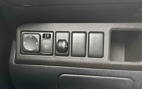 Nissan Note II рестайлинг, 2008 год, 433 000 рублей, 14 фотография