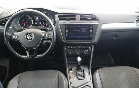 Volkswagen Tiguan II, 2020 год, 2 529 000 рублей, 9 фотография