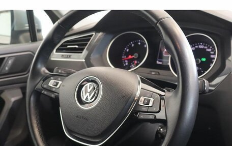 Volkswagen Tiguan II, 2020 год, 2 529 000 рублей, 8 фотография