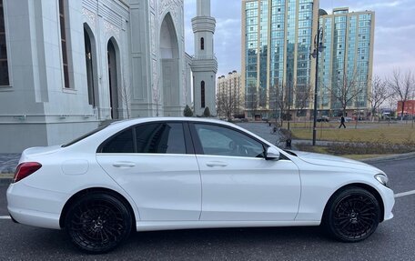 Mercedes-Benz C-Класс, 2016 год, 1 850 000 рублей, 2 фотография