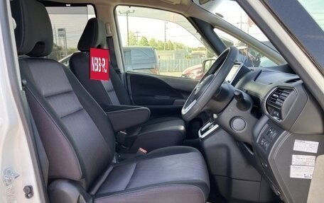 Nissan Serena IV, 2017 год, 1 650 000 рублей, 3 фотография