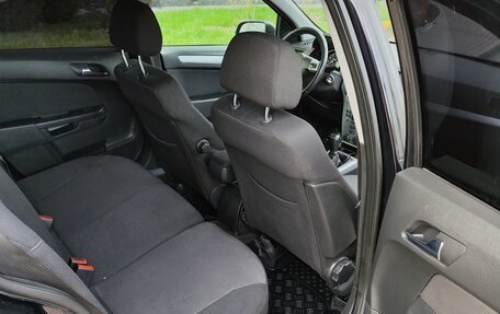 Opel Astra H, 2009 год, 550 000 рублей, 26 фотография