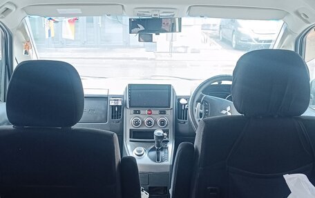 Mitsubishi Delica D:5 I, 2010 год, 2 200 000 рублей, 5 фотография