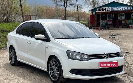 Volkswagen Polo VI (EU Market), 2013 год, 769 000 рублей, 1 фотография