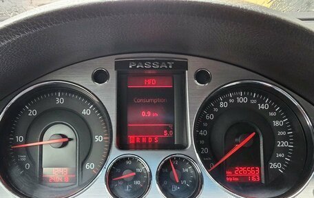 Volkswagen Passat B6, 2005 год, 499 000 рублей, 8 фотография