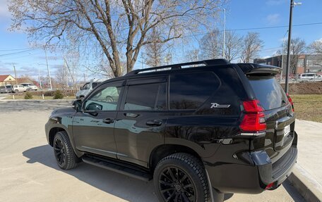 Toyota Land Cruiser Prado 150 рестайлинг 2, 2022 год, 6 650 000 рублей, 9 фотография