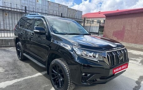 Toyota Land Cruiser Prado 150 рестайлинг 2, 2022 год, 6 650 000 рублей, 13 фотография