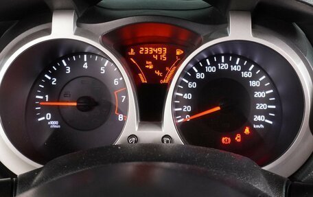 Nissan Juke II, 2011 год, 899 000 рублей, 17 фотография