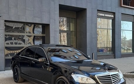 Mercedes-Benz S-Класс, 2009 год, 1 450 000 рублей, 3 фотография