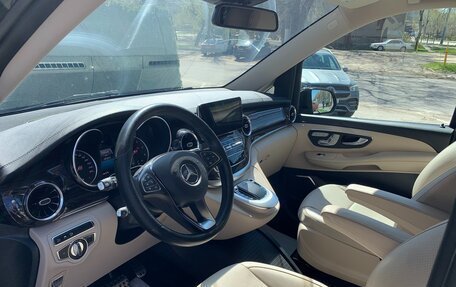 Mercedes-Benz V-Класс, 2020 год, 5 190 000 рублей, 13 фотография