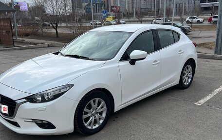 Mazda 3, 2018 год, 1 900 000 рублей, 1 фотография