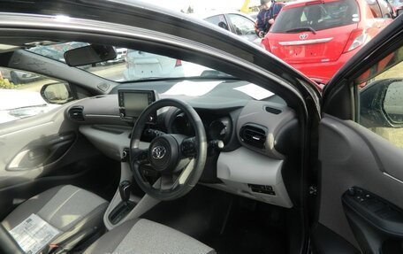 Toyota Yaris, 2020 год, 1 449 000 рублей, 5 фотография