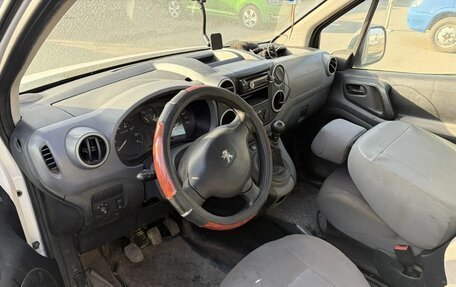 Peugeot Partner II рестайлинг 2, 2013 год, 400 000 рублей, 4 фотография