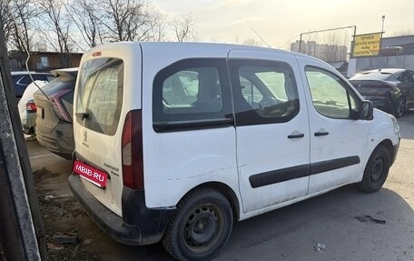 Peugeot Partner II рестайлинг 2, 2013 год, 400 000 рублей, 3 фотография