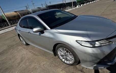 Toyota Camry, 2020 год, 3 395 000 рублей, 8 фотография