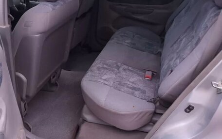 Mazda Premacy III, 2001 год, 285 754 рублей, 2 фотография