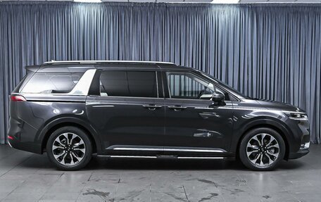 KIA Carnival, 2020 год, 3 790 000 рублей, 5 фотография