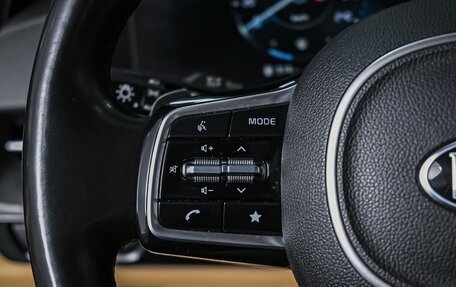 KIA Carnival, 2020 год, 3 790 000 рублей, 23 фотография