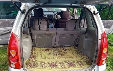 Mazda Premacy III, 2001 год, 240 000 рублей, 10 фотография