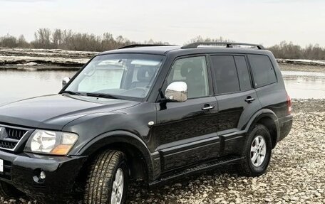 Mitsubishi Pajero III рестайлинг, 2003 год, 1 200 000 рублей, 2 фотография