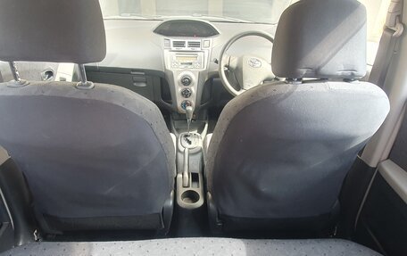 Toyota Vitz, 2010 год, 590 000 рублей, 16 фотография