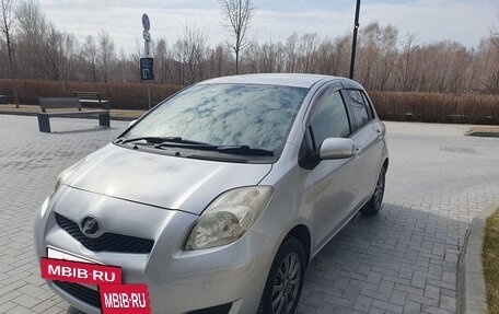 Toyota Vitz, 2010 год, 590 000 рублей, 2 фотография