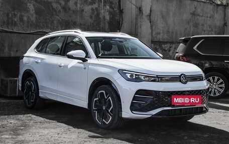 Volkswagen Tiguan, 2024 год, 4 730 000 рублей, 3 фотография