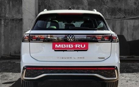 Volkswagen Tiguan, 2024 год, 4 730 000 рублей, 5 фотография