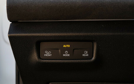 Volkswagen Tiguan, 2024 год, 4 730 000 рублей, 20 фотография