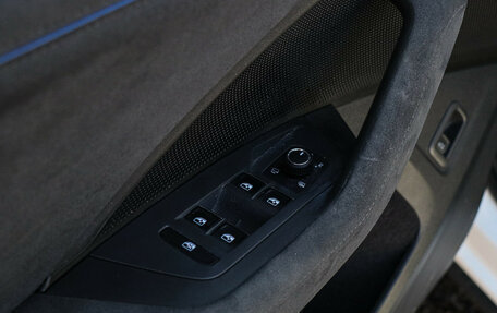 Volkswagen Tiguan, 2024 год, 4 730 000 рублей, 19 фотография