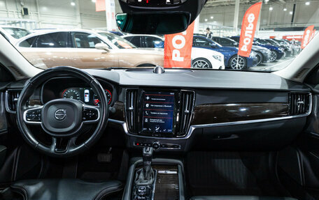 Volvo S90 II рестайлинг, 2018 год, 2 699 700 рублей, 12 фотография